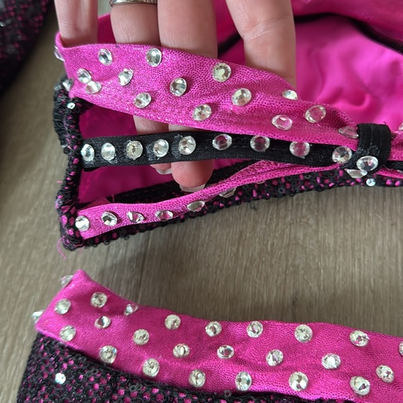 Pumpers Dance costume kids size I (intermediate) - Picture 4 of 5